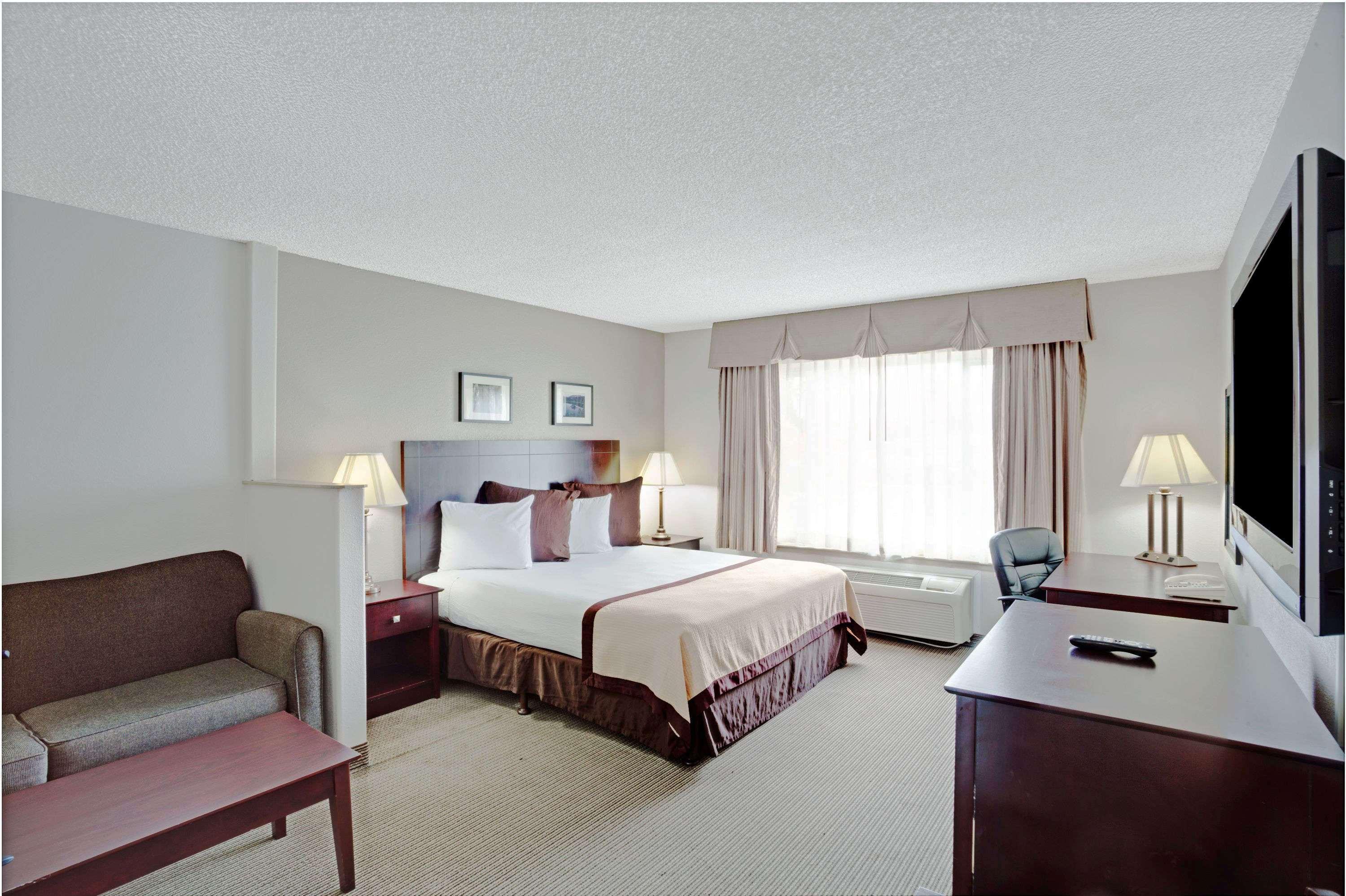 Baymont By Wyndham Reno Hotel Ngoại thất bức ảnh