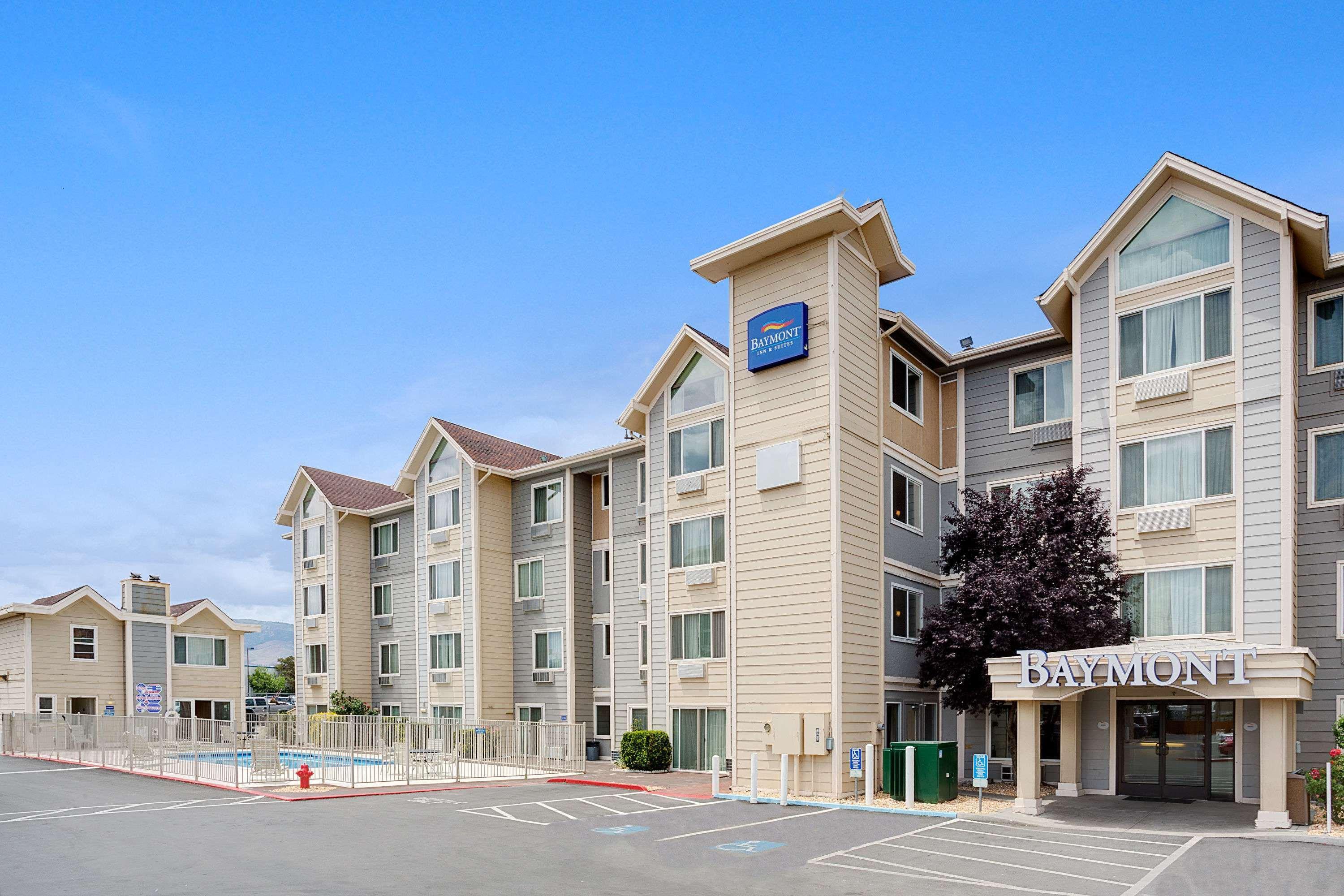 Baymont By Wyndham Reno Hotel Ngoại thất bức ảnh